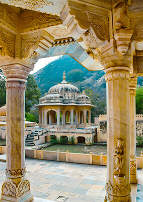 Maaruti Tour & Travels - Historical Places