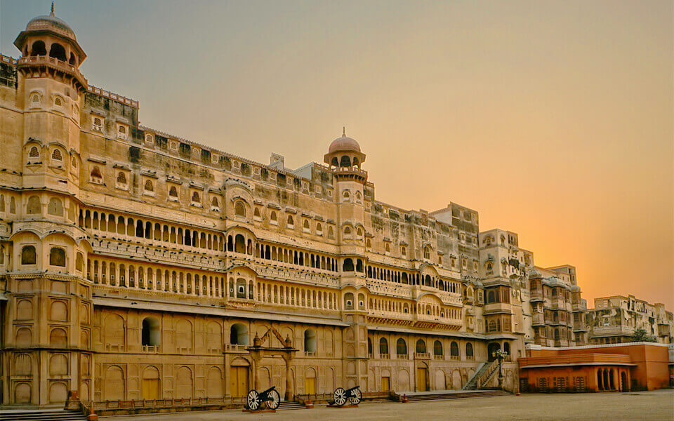 Maaruti Tour & Travels - Our Featured Tour Packages